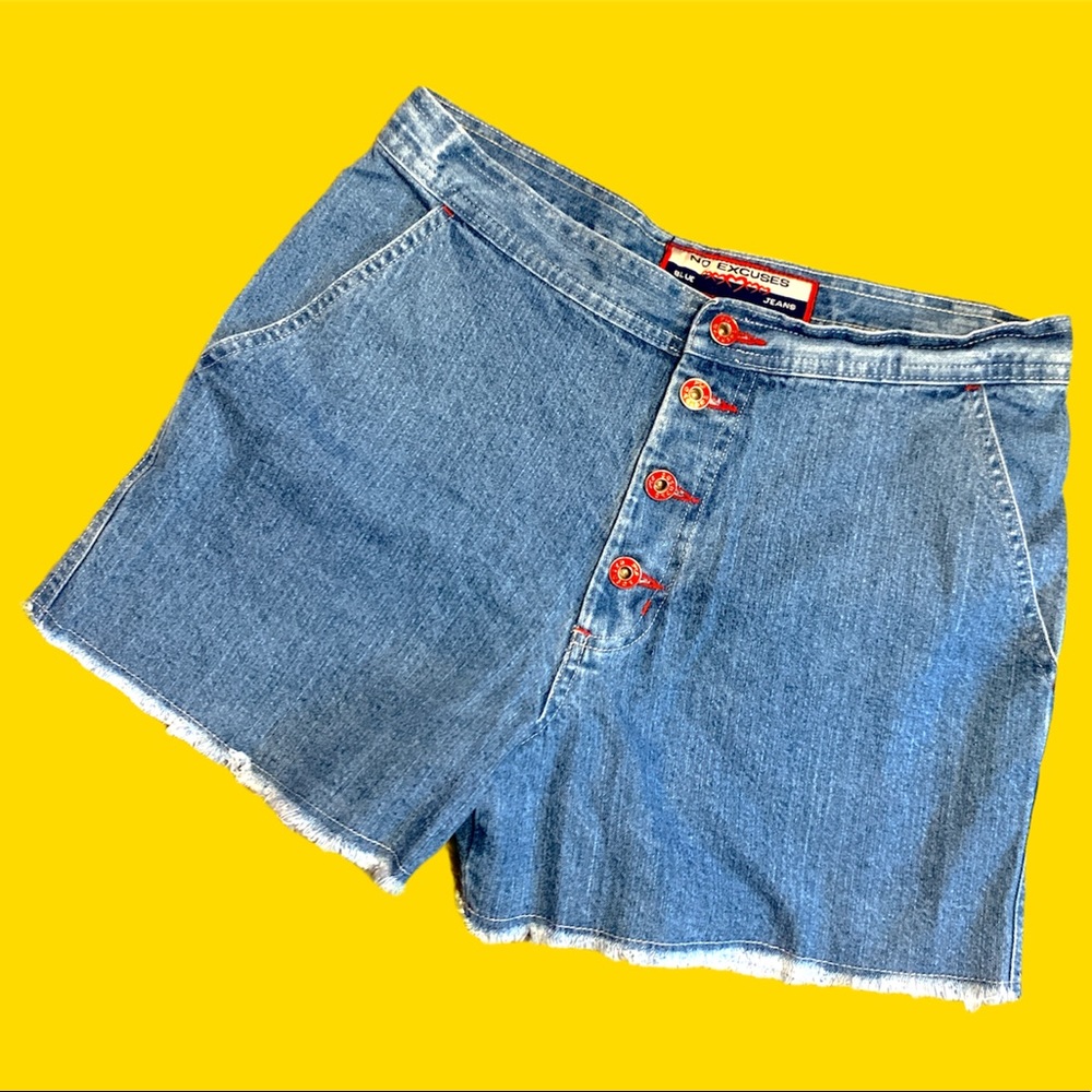 Vintage 1990s High Waisted Jean Shorts Red Size 6